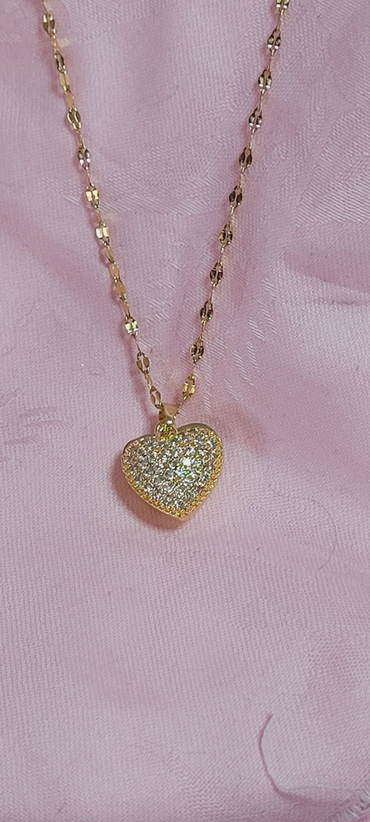 Gold Zirconia Inlay Heart-Shaped locket with Faux Pearl Necklace