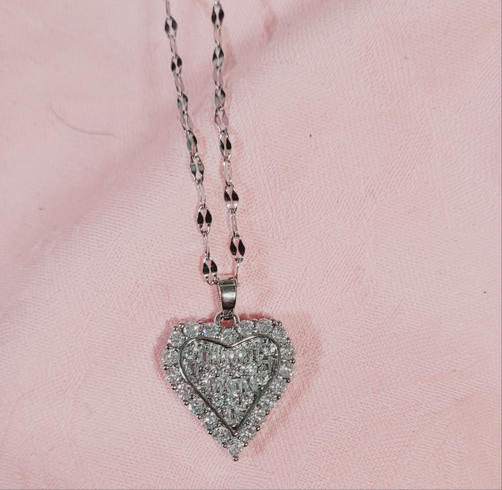 Silver Plated Luxury Geometric Heart Necklaces