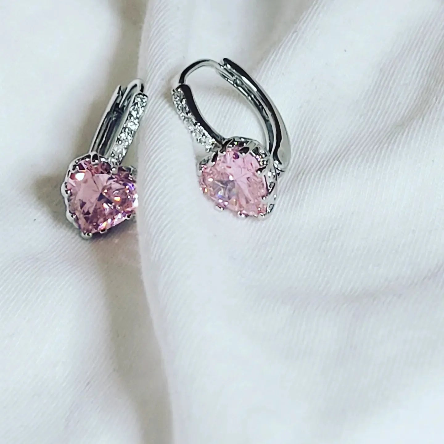 Women's Luxury Love Heart Rhinestone white Gold Plated Leverback drop Earrings