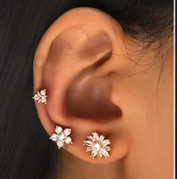 CZ Simple Geometric Flower Shape Stud Earrings