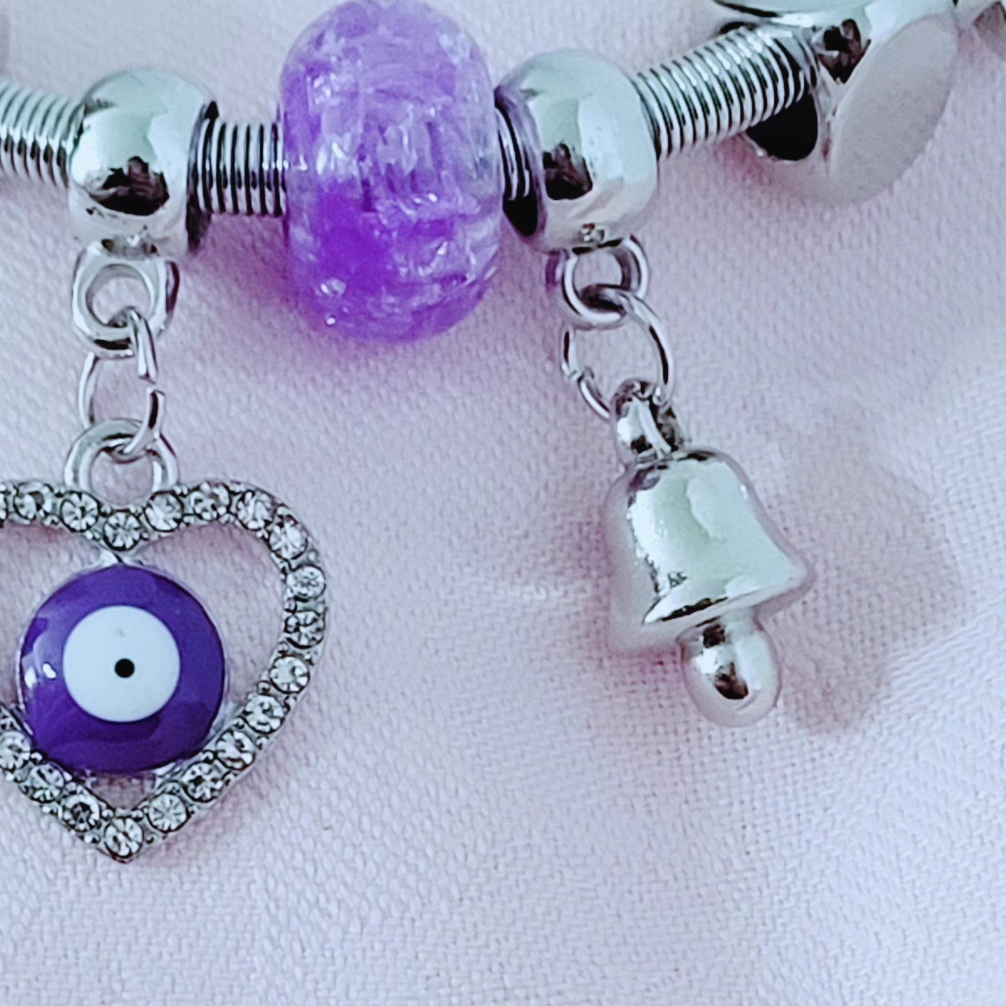 Vintage Heart Pendant and Beads Stretchable Cuff Bangle-Purple