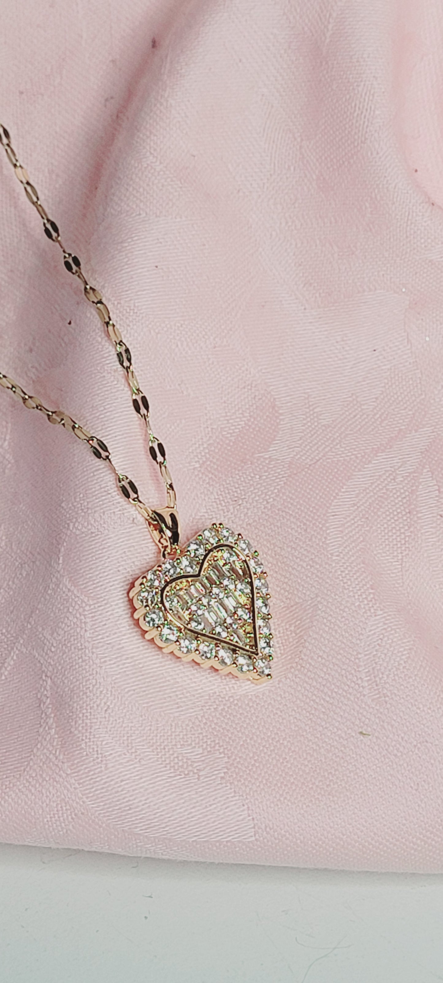 Luxury Geometric 18K Gold-Plated Heart Pedant Necklace