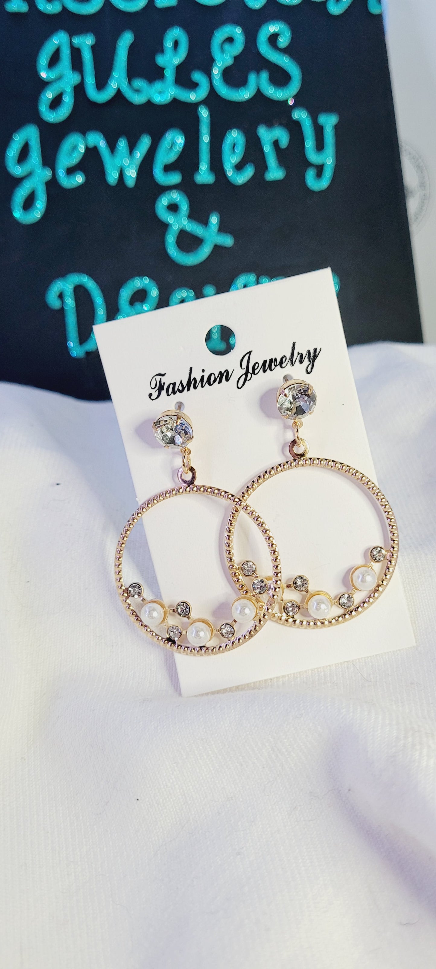 Round Gold Plated dangling Earrings with diamond rhinestone