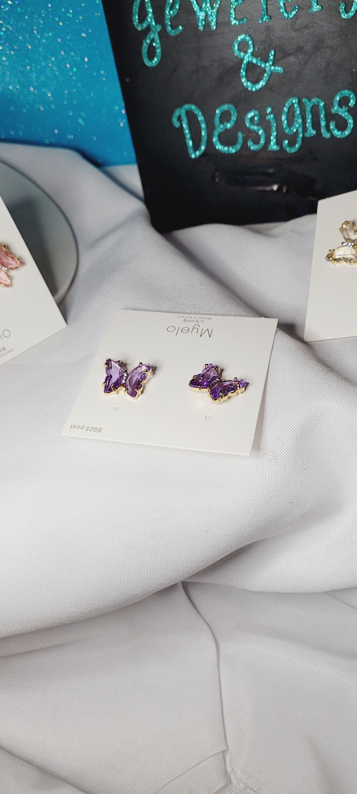 Creative Fantasy Crystal Butterfly Earrings