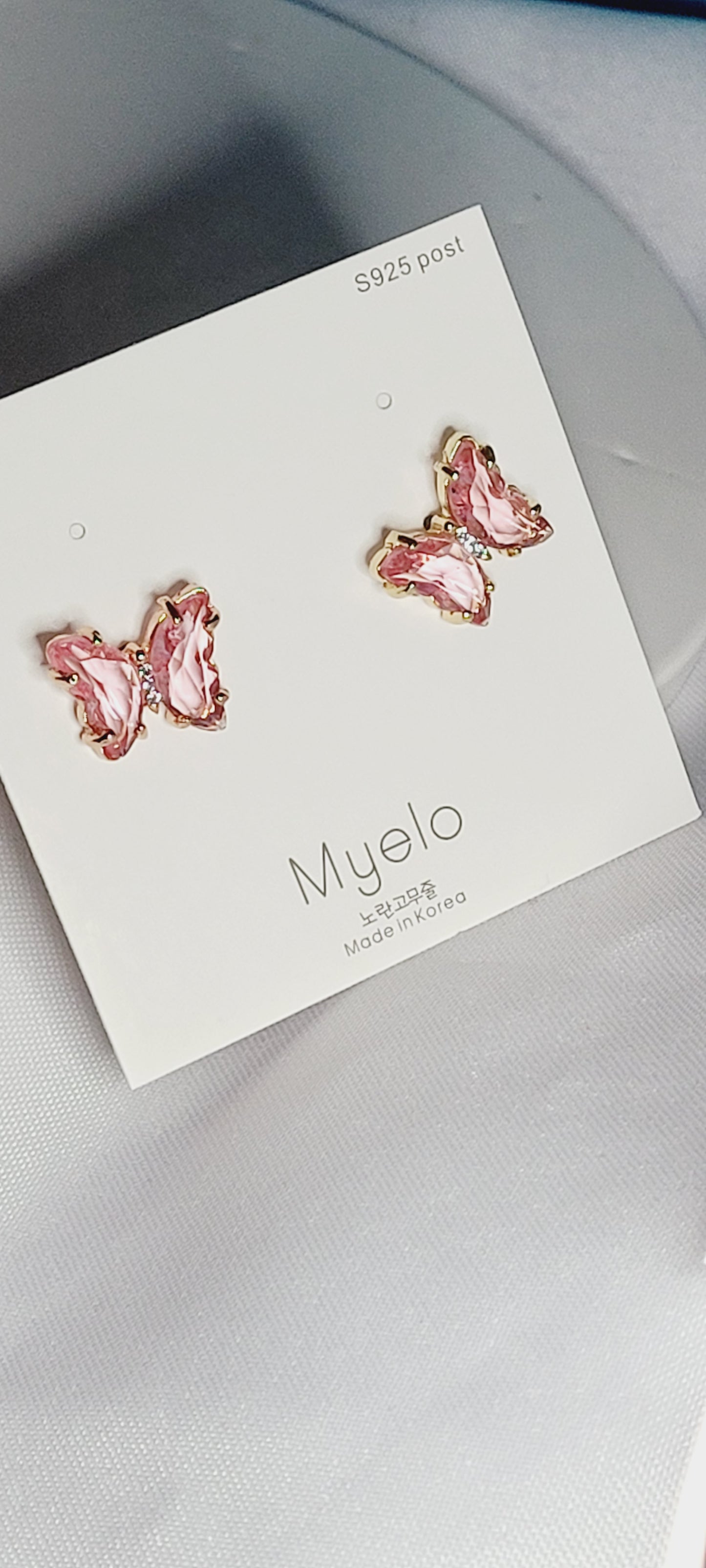 Creative Fantasy Crystal Butterfly Earrings