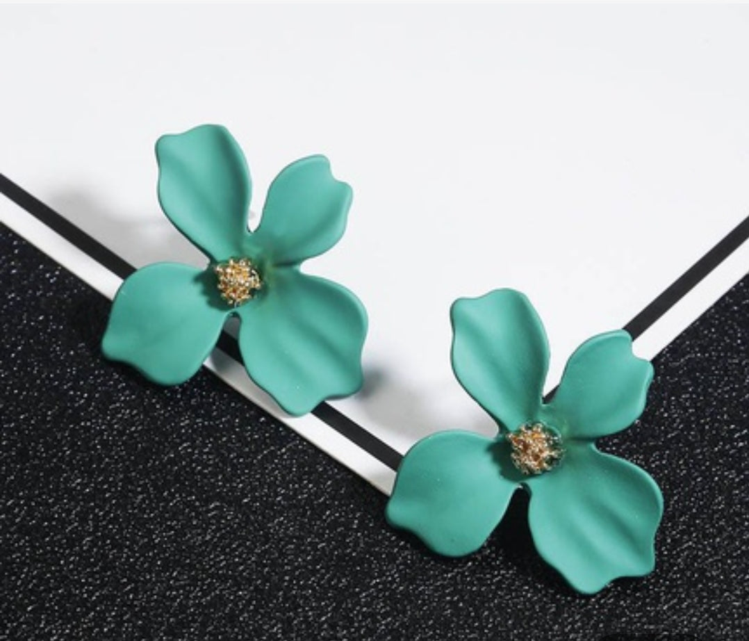 New Glam Sweet flower stud earrings